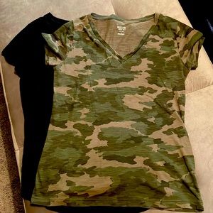 2 pack, Casual V Neck Tee, Black & Camo
